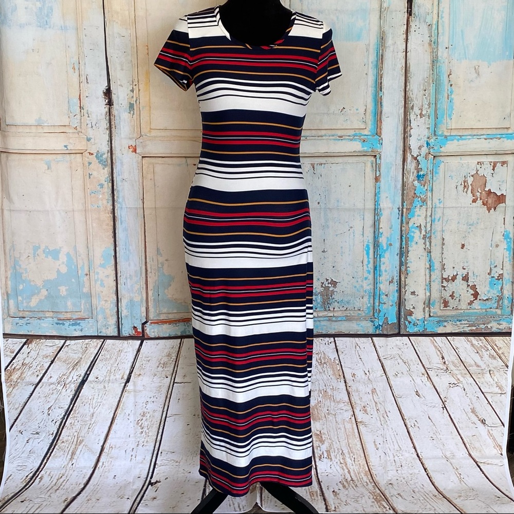 Myth Women’s Short Sleeve Crew Neck Multicolor Striped Bodycon Dress M